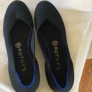 Rothy’s black round toe shoes